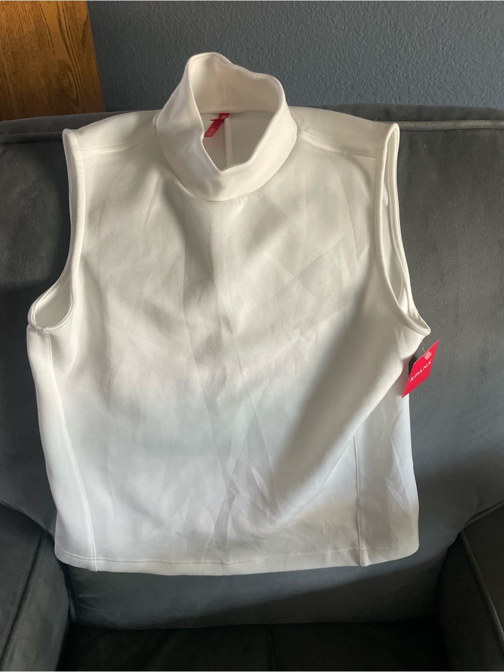 SPANX White Sleeveless Mock Neck Tank